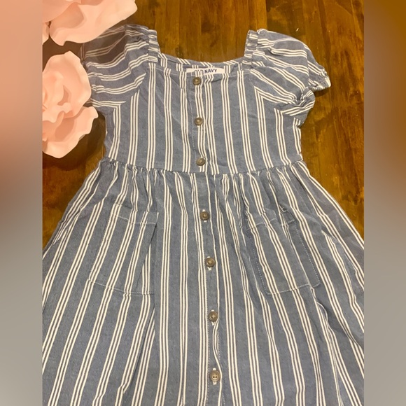 ✨EUC Old Navy⚓️Toddler Chambray Dress     Sz 4T - Picture 3 of 7